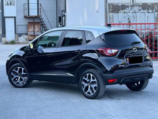 2017 Renault Captur — Miniatură 14