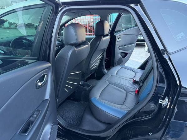 2017 Renault Captur — Miniatură 12