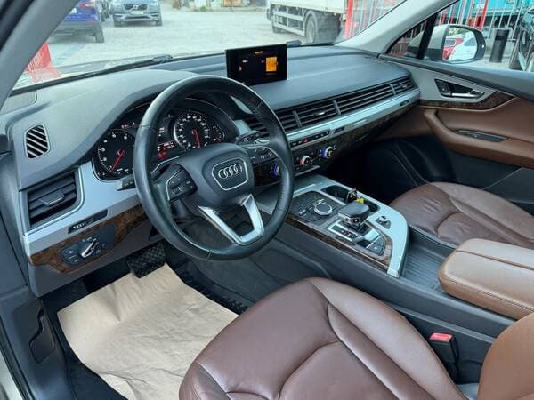 2017 Audi Q7 — Miniatură 5