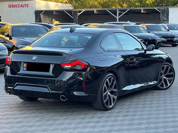 BMW 230i 2022 — Миниатюра 3