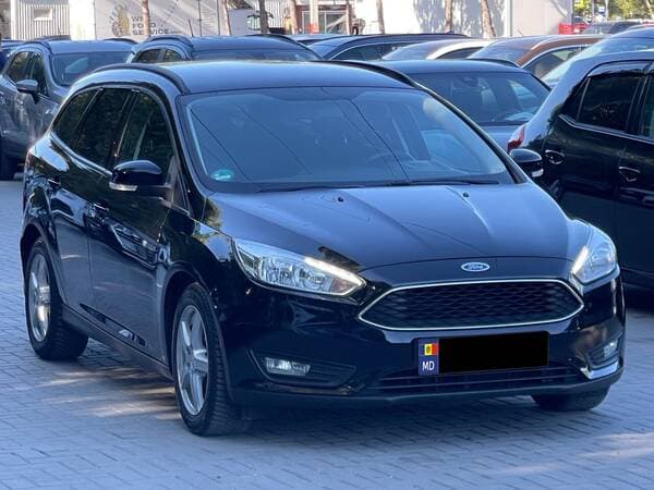 2017 Ford Focus — Miniatură 2