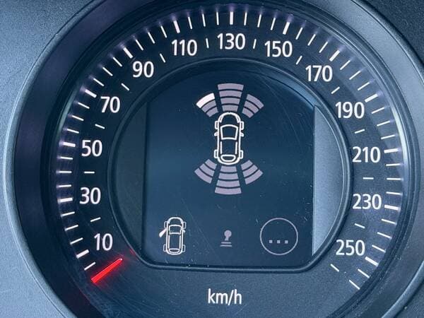 Renault Scenic 2017 — Миниатюра 10