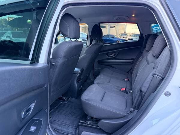 Renault Scenic 2017 — Миниатюра 16