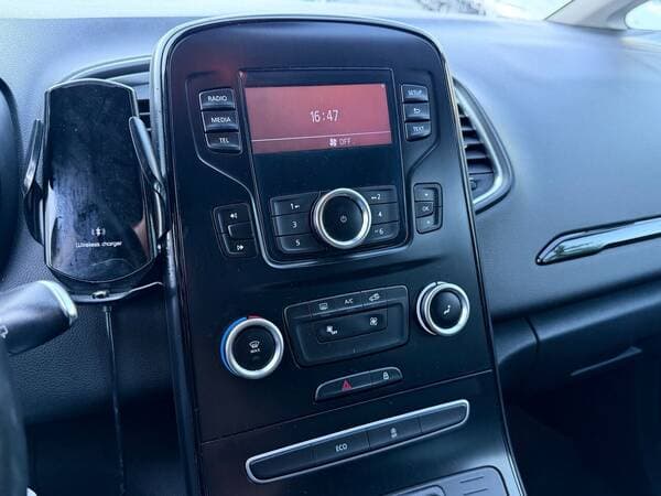 Renault Scenic 2017 — Миниатюра 11