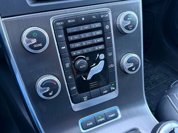 Volvo V 60 2015 — Миниатюра 12