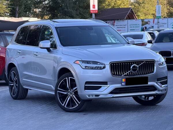 2020 Volvo XC 90 — Miniatură 2