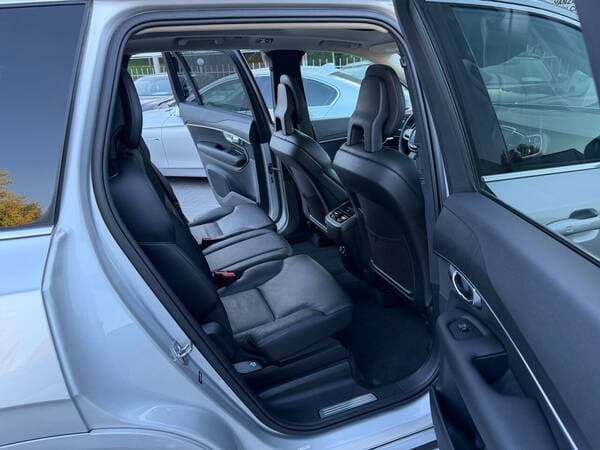 2020 Volvo XC 90 — Miniatură 17