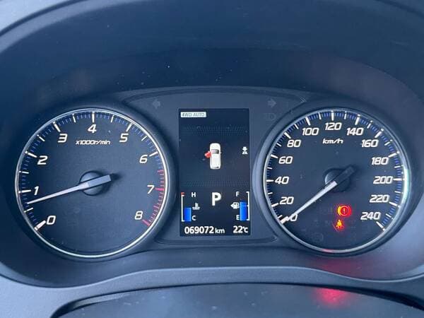 2020 Mitsubishi Outlander — Miniatură 18