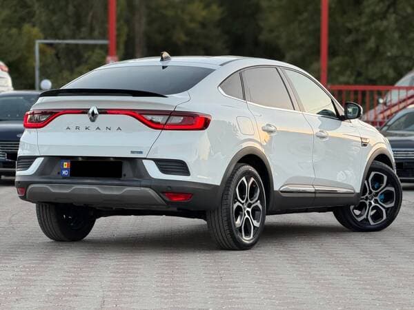 2022 Renault Arkana — Miniatură 3