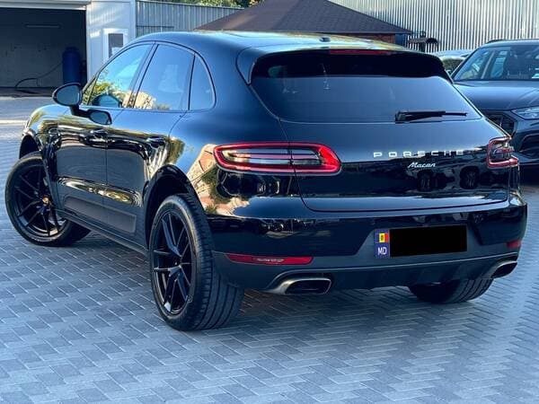 2018 Porsche Macan — Miniatură 3