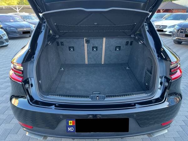 2018 Porsche Macan — Miniatură 23