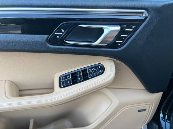2018 Porsche Macan — Miniatură 15