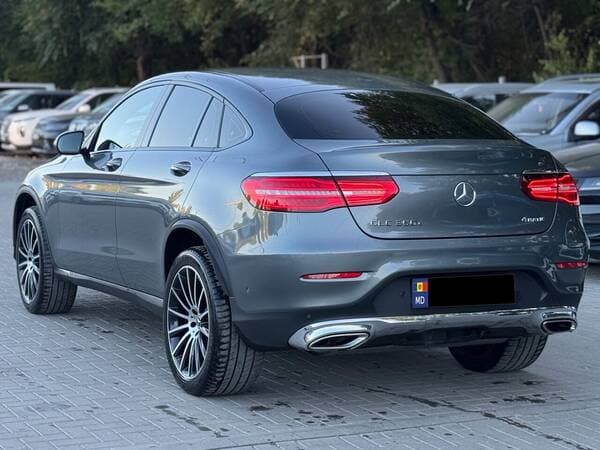 2018 Mercedes GLC 350e — Miniatură 4