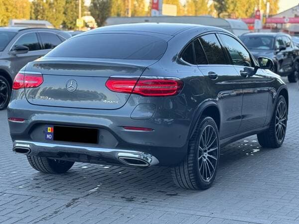2018 Mercedes GLC 350e — Miniatură 3