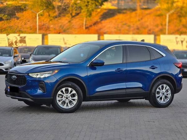 2023 Ford Escape — Miniatură 2