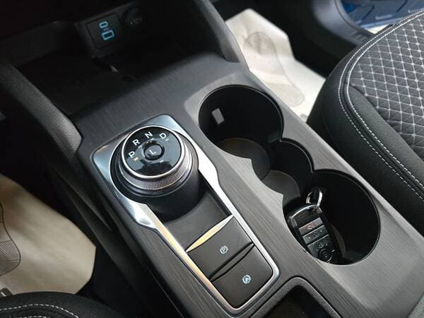 2023 Ford Escape — Miniatură 15