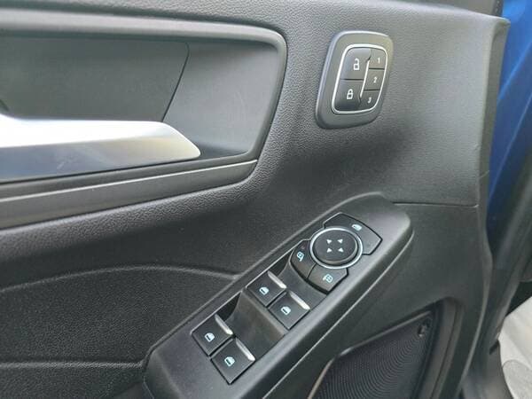 2023 Ford Escape — Miniatură 19