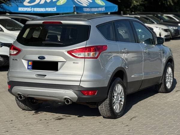 2014 Ford Kuga — Miniatură 4