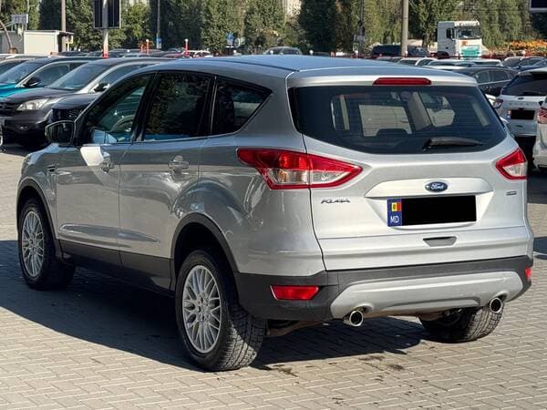 2014 Ford Kuga — Miniatură 3