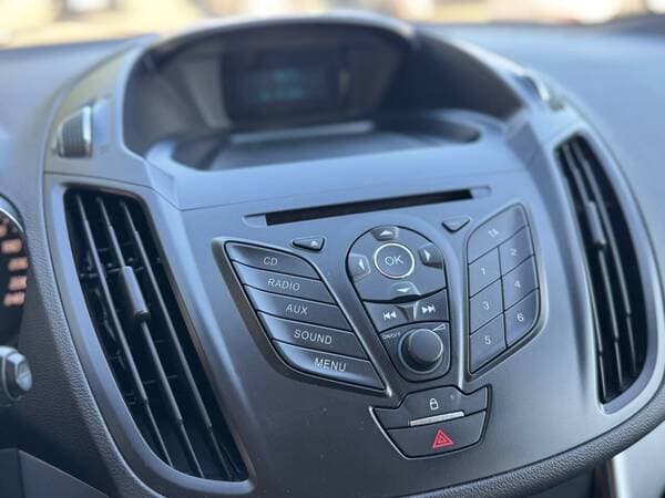 2014 Ford Kuga — Miniatură 10
