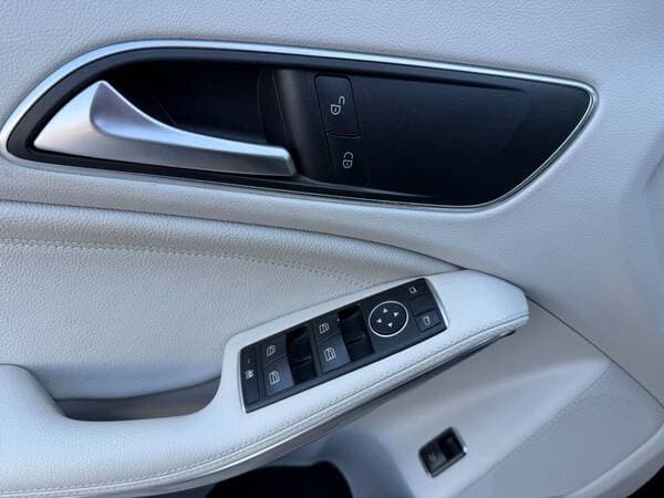 2016 Mercedes CLA 180d — Miniatură 17