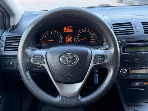 Toyota Avensis 2009 — Миниатюра 8