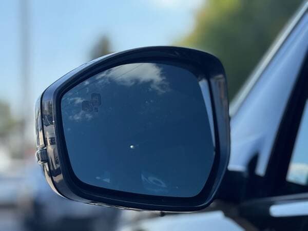 Land Rover Discovery Sport 2019 — Миниатюра 5