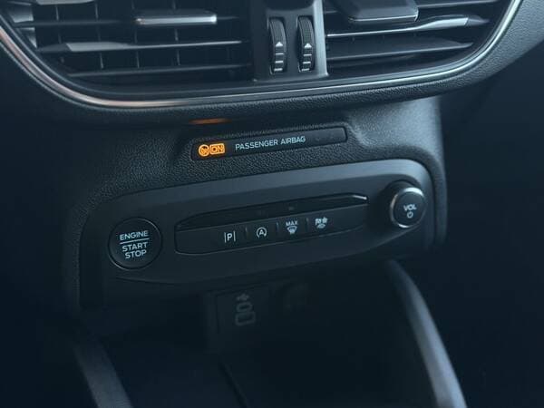 2024 Ford Focus — Miniatură 16