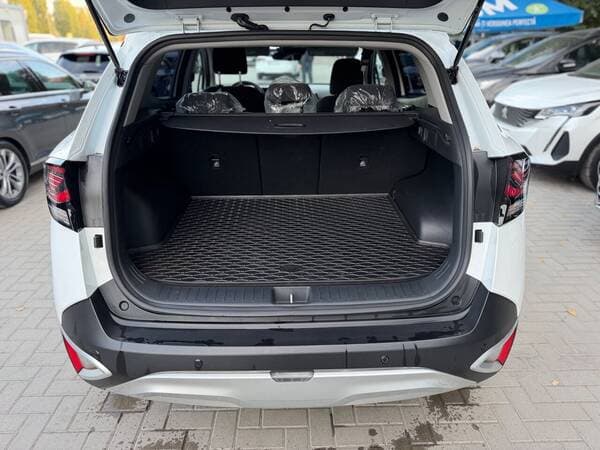 2023 Kia Sportage — Miniatură 17