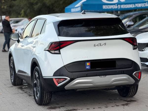 2023 Kia Sportage — Miniatură 3