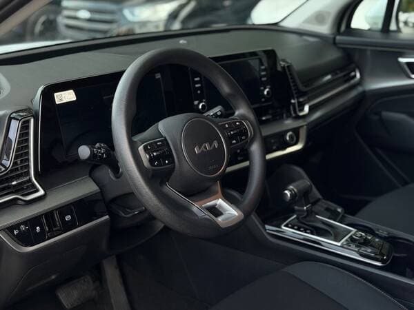 2023 Kia Sportage — Miniatură 8