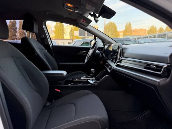2023 Kia Sportage — Miniatură 6