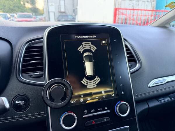 Renault Scenic 2016 — Миниатюра 10