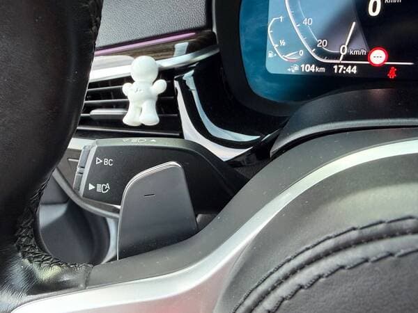 2021 BMW 530e — Miniatură 10
