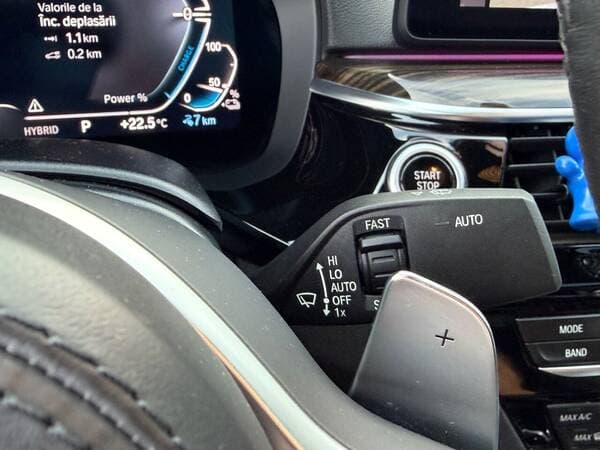 2021 BMW 530e — Miniatură 11