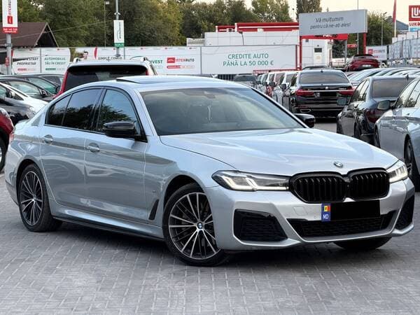 2021 BMW 530e — Miniatură 2