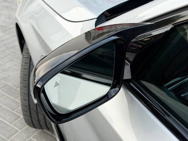 2021 BMW 530e — Miniatură 6
