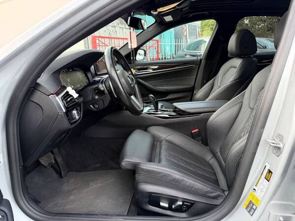 2021 BMW 530e — Miniatură 7
