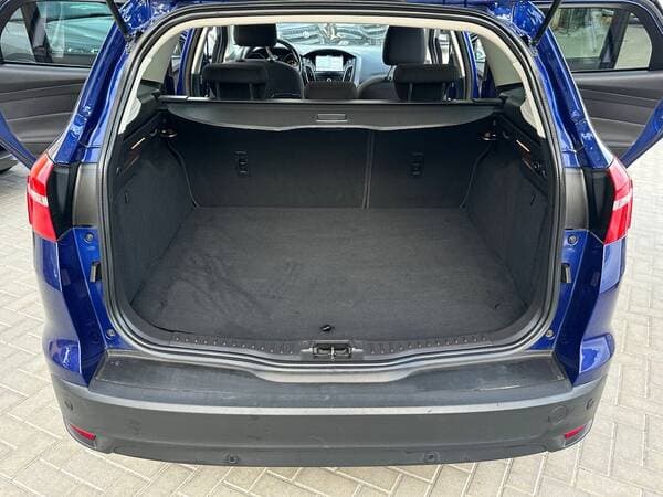 2017 Ford Focus — Miniatură 19