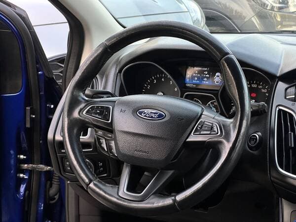 2017 Ford Focus — Miniatură 8