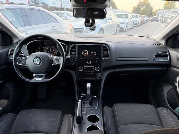 2017 Renault Megane — Miniatură 7