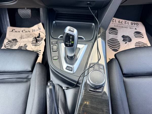 BMW 330E 2017 — Миниатюра 11