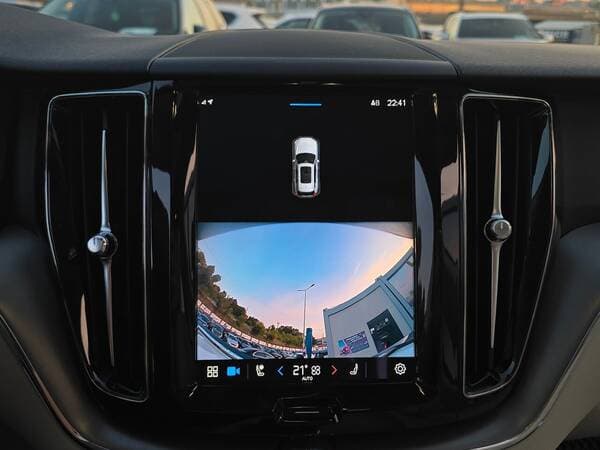 Volvo XC 60 2023 — Миниатюра 12