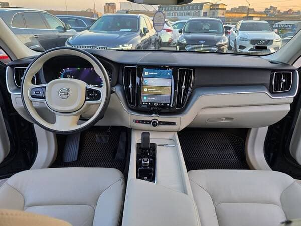 Volvo XC 60 2023 — Миниатюра 9