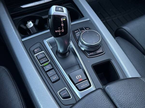 BMW X5 4.0e 2017 — Миниатюра 14