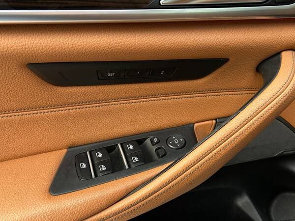 BMW 530e 2018 — Миниатюра 19