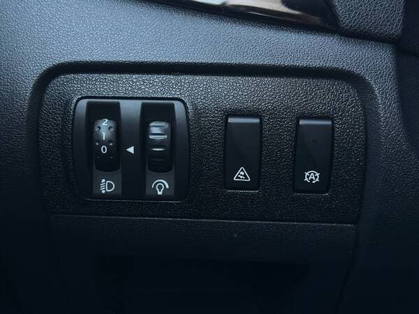 Renault Scenic 2012 — Миниатюра 11