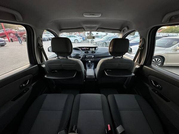 Renault Scenic 2012 — Миниатюра 18