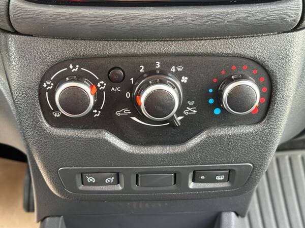 Dacia Lodgy 2022 — Миниатюра 11