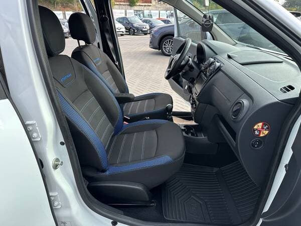 Dacia Lodgy 2022 — Миниатюра 6